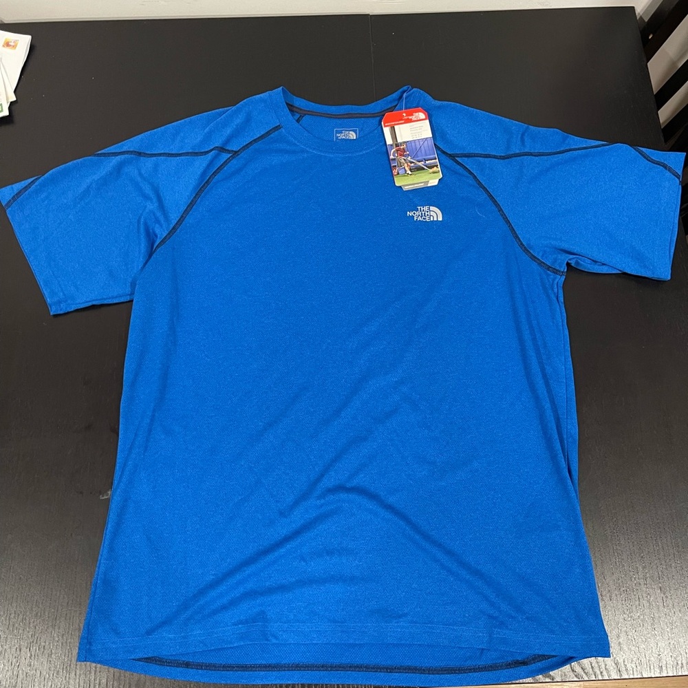 THE NORTH FACE SHIRT WITH TAGS NEW FAST SHIPPING